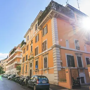 Sunny Parioli Modern Apartamento