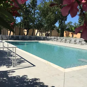 https://bastidon-des-alpilles.fr-provencehotel.com